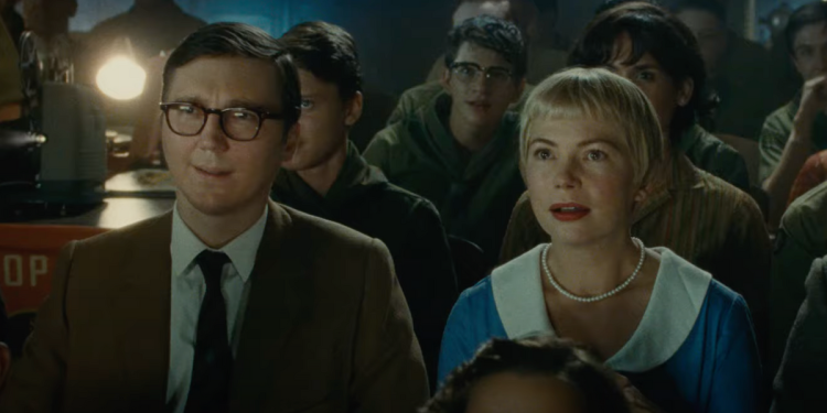 Paul Dano and Michelle Williams as Burt and Mitzi Fableman