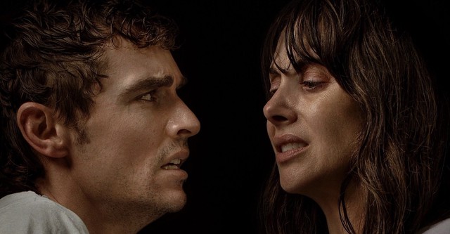 “Together” (2025) Film Review-Sticking together in relationship troubles takes a disturbingly extreme, eerily transformative path
